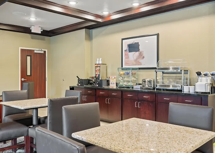 Cobblestone & - Hotel Alpine