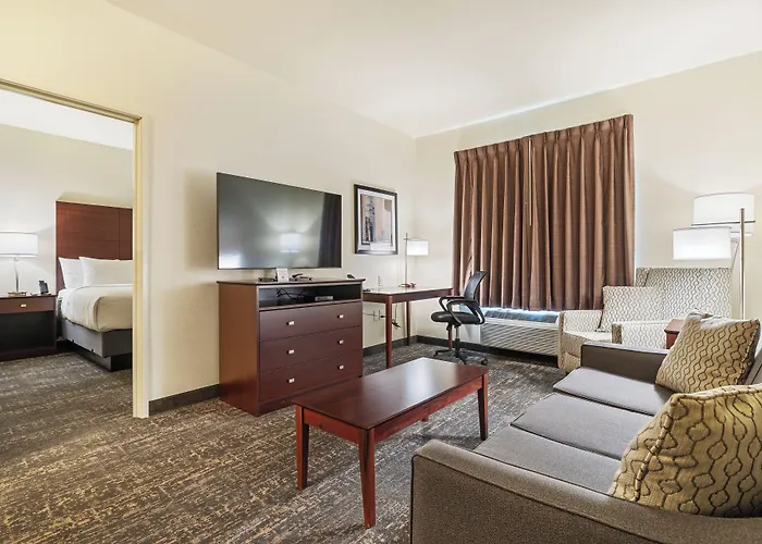 Cobblestone Hotel&suites - Hotel Alpine