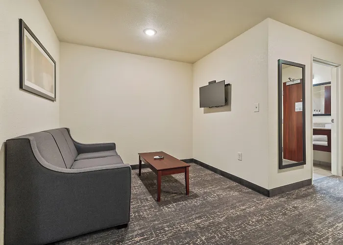 Cobblestone Hotel&suites - Hotel Alpine